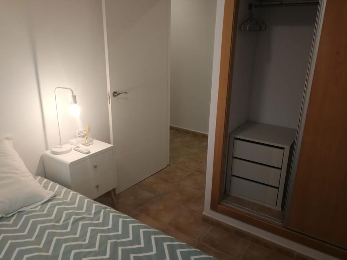 Holisplace- Lovely Apartment In Downtown Аликанте Экстерьер фото