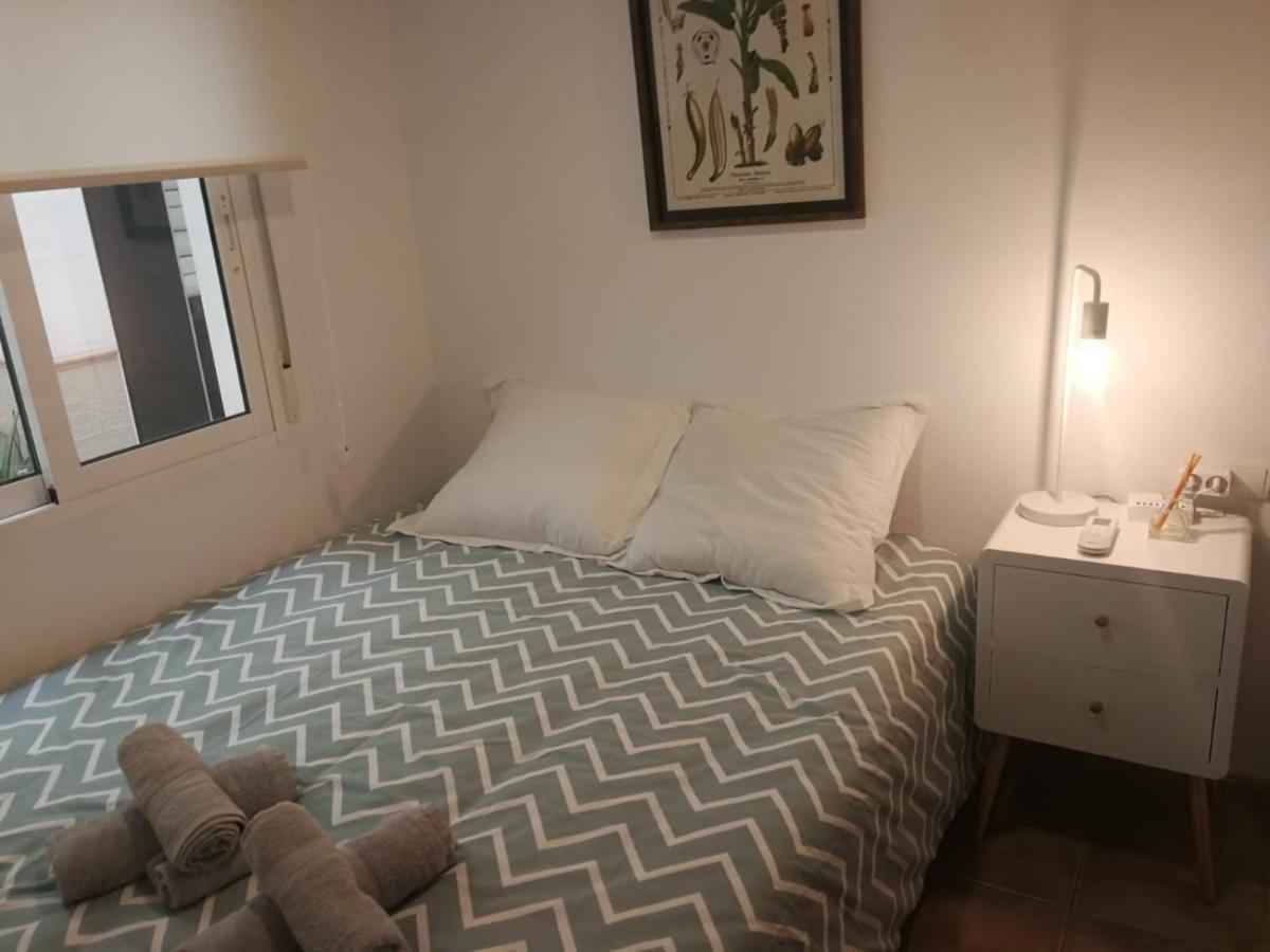 Holisplace- Lovely Apartment In Downtown Аликанте Экстерьер фото
